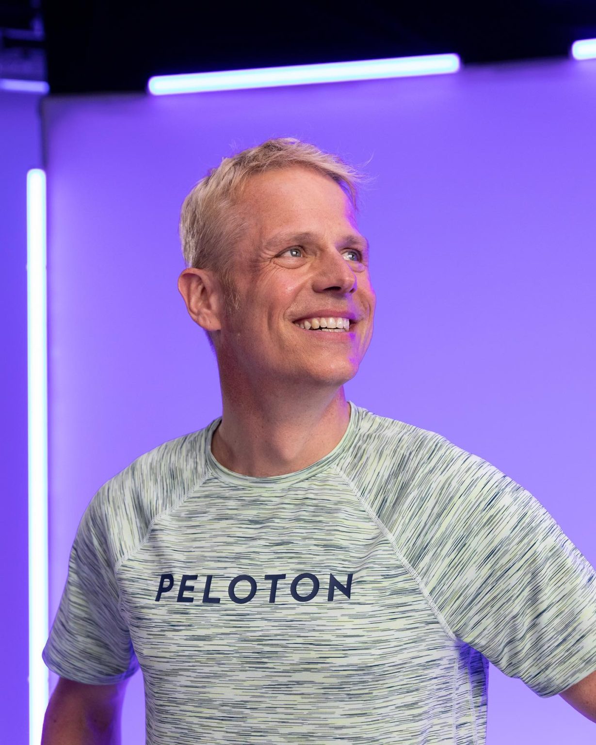 Tobias Heinze Running Chicago Marathon for Charity The Clip Out