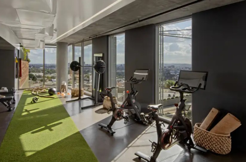 Peloton hotel finder adds 1 Hotel to its listings
