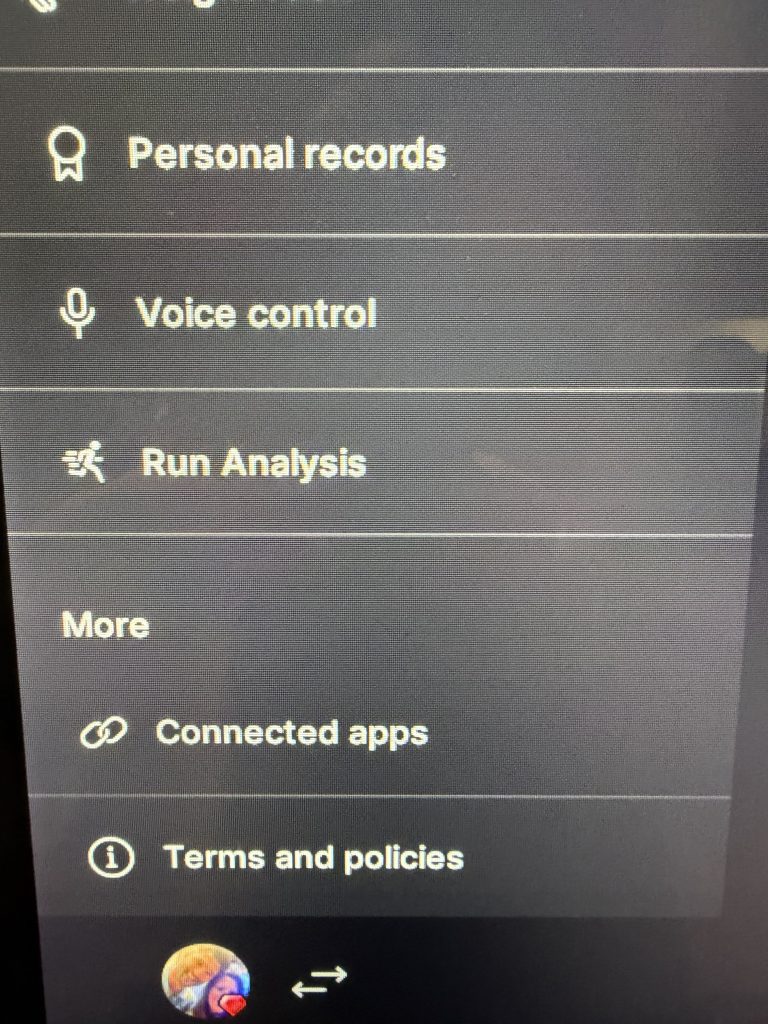 Peloton Run Analysis settings with camera calibration and Efficiency Score toggle