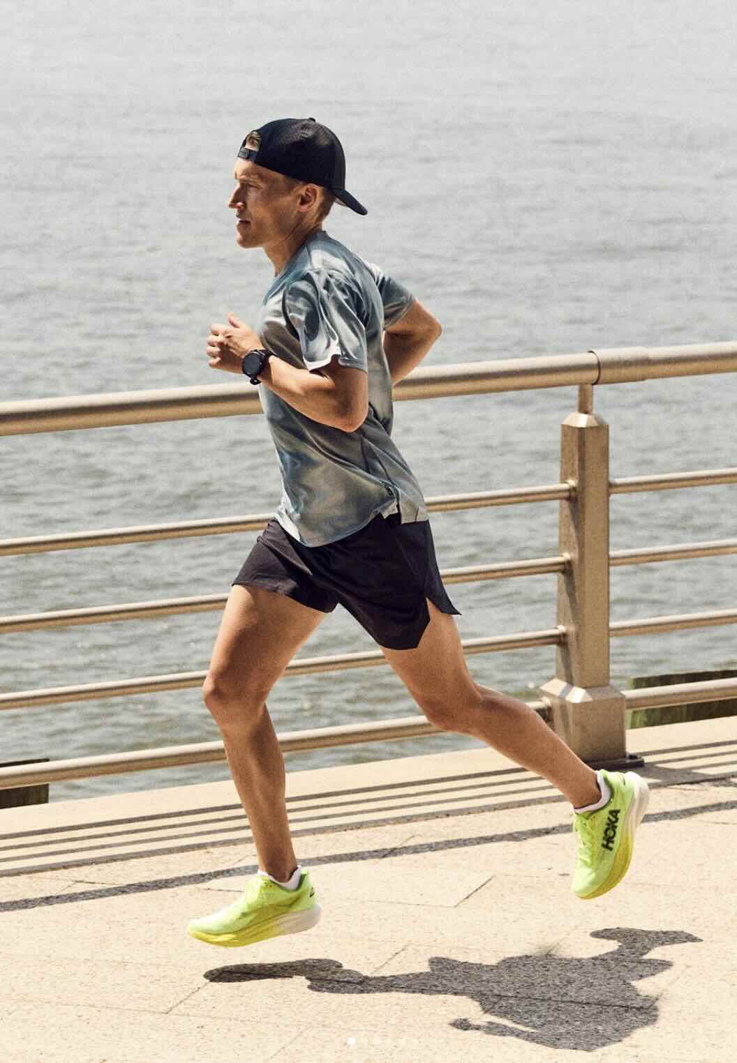 Matt Wilpers daily routine photo from the Zappos feature showing the Peloton instructor in running gear